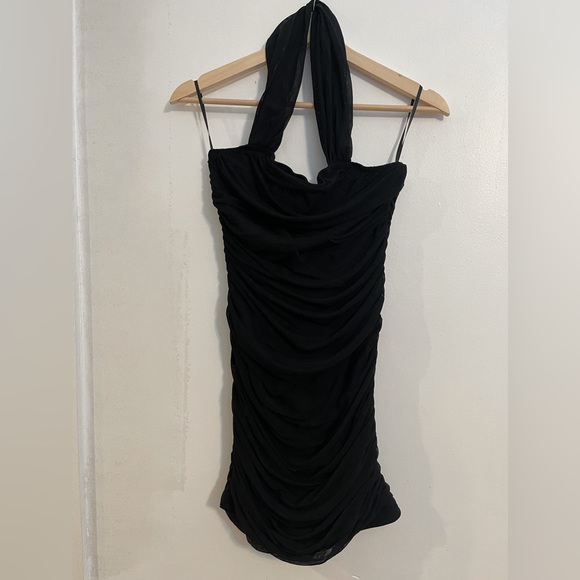 NWOT-SHEIN MOD Halterneck Backless
Ruched Mesh Bodycon Dress Size L - Picture 3 of 6